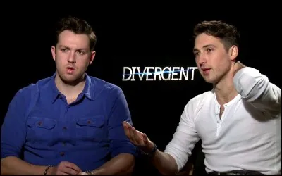 Christina et Tris deviennent amies avec Al et Will.