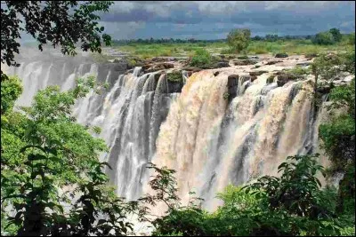 Saurez-vous situer Victoria Falls ?