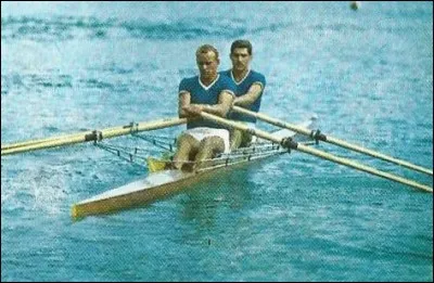 En aviron, comment se nomme cette embarcation ?