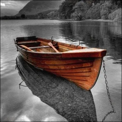 Quel lac du département de l'Isère recouvre les vestiges d'un village datant du néolithique ?