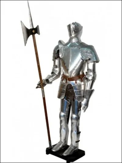 Combien d'armures entières y a-t-il dans le Manoir du désespoir ?