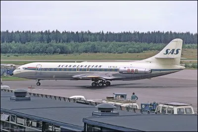 Premier biréacteur civil produit en série, premier appareil civil français à réaction, la Caravelle a été produite à près de 300 exemplaires. Air France et la SAS sont les premières compagnies à mettre la Caravelle en service. A quelle date était-ce ?
