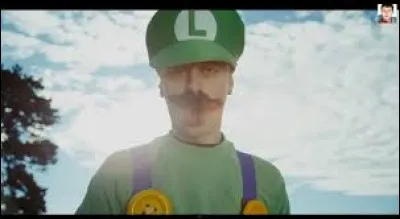 Pourquoi Norman est-il déguisé en Luigi ?