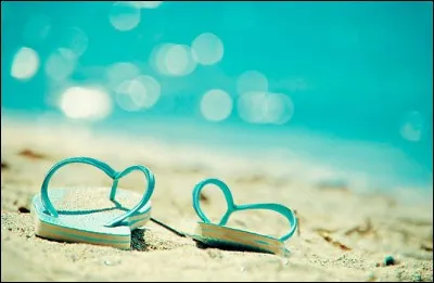 Entre eux, tous grecs, c'est la guerre, et certains sont particulièrement résistants. Quelle chaussure est concernée ici ?