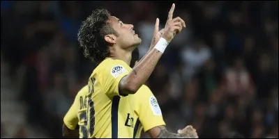 Le premier but de Neymar avec le PSG a été contre...