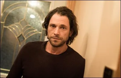 Comment s'appelle l'homme qui a fait 10 ans de prison à cause de Laurent ?