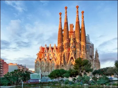 Dans quelle ville pouvez-vous voir la "Sagrada Familia" ?