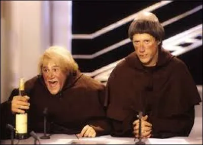 En quoi Antoine et José étaient-ils déguisés le jour où ils ont reçu Frédéric Dard ?