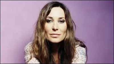 La chanteuse Zazie a été coach.