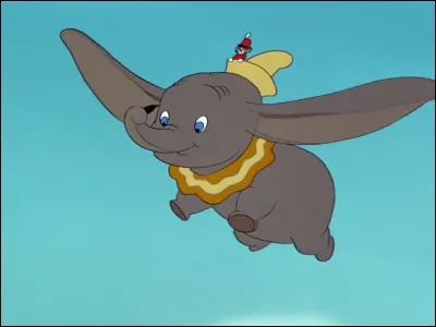 Dans "Dumbo", avec combien d'oiseaux va-t-il apprendre à voler ?