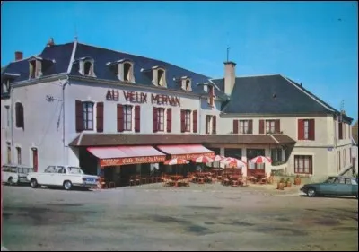 Je suis une petite sous-préfecture du département de la Nièvre, dont François Mitterrand a été maire de 1959 à 1981, et considérée comme la capitale du Haut-Morvan. Je suis...