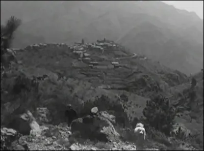 Quel est le nom du village de Sébastien dans la série ?