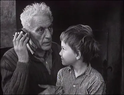 Qui interprétait le rôle de César ?