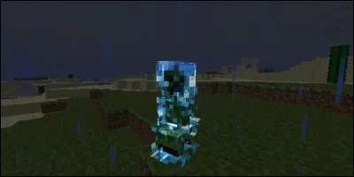Quel est l'effet secondaire de l'orage sur un Creeper ?
