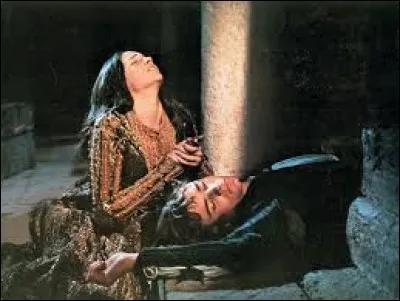 Comment Roméo meurt-il ?