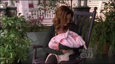 Quel est le prénom de l'enfant de Peyton et Lucas ?