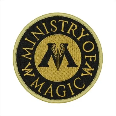 Qui est le ministre de la Magie dans "Harry Potter à l'école des sorciers" ?