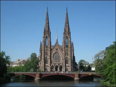 Comment se nomme cette &eacute;glise strasbourgeoise class&eacute;e monument historique depuis 1998 ?