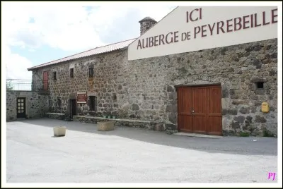 Comment se nommes l'affaire qui parle d'un couple criminel &agrave; l'auberge de Peyrebeille en Ard&egrave;che ?