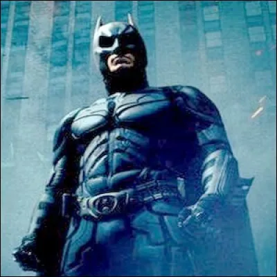 Qui affronte Batman dans "The Dark Knight Rises" ( 2012 ) ?