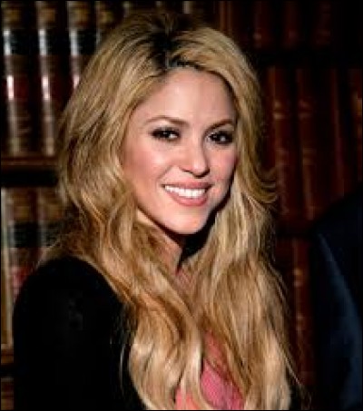 Shakira a fait une reprise de ''Je l'aime à mourir'' . Qui avait créé cette chanson ?