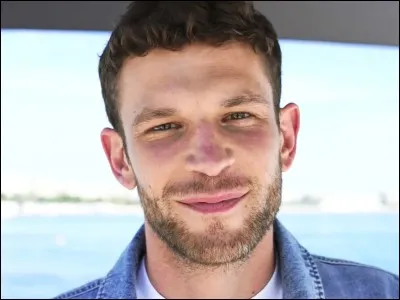 Un seul de ces noms ne d&eacute;signe pas une coiffure. Lequel ?