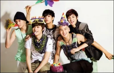 Comment s'appelle leur fan club ?