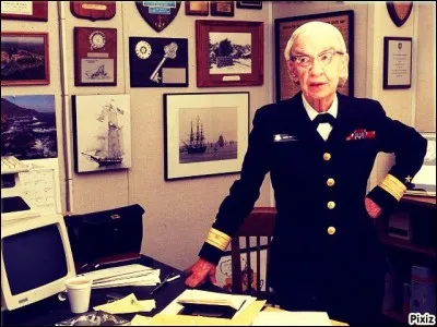 Grace Hopper - Pourquoi doit-on à cette femme le terme "bug" ?
