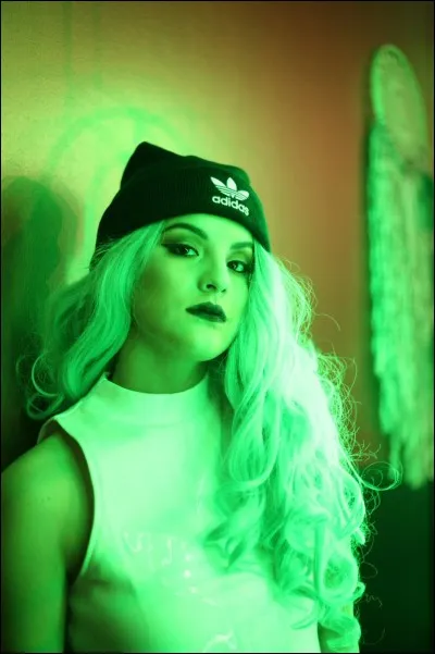 Comment s'appelle la sur de Brandon ?