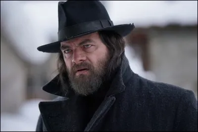 Comment s'appelle l'homme qui dit &ecirc;tre le propri&eacute;taire de Belle ?