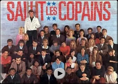 Quel chanteur figure au-dessus de tous les autres sur la photo ?