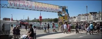 Si vous assistez au Francofolies, vous vous trouvez à ...