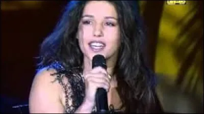 En l'honneur de qui Nathalie Cardone a-t-elle chanté ''Hasta Siempre'' en 1997 ?