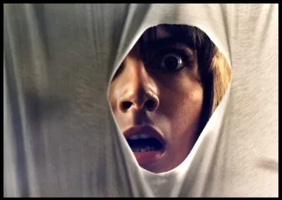 Trouvez l'homme ayant écrit "Au cur des ténèbres".