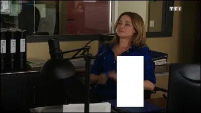 Quel cadeau Alice apporte-t-elle à Marquand ?