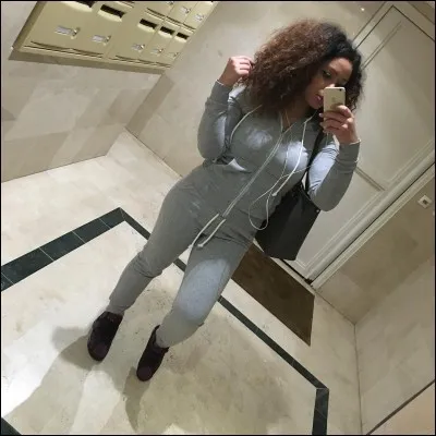 Comment s'appelle-t-elle réellement ?