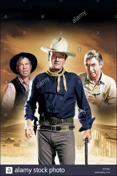 Quel est le nom de ce film créé en 1962 par John Ford, racontant l'histoire d'un sénateur devenu célèbre pour avoir tué un bandit notoire, qui revient pour l'enterrement d'un vieil ami et dit la vérité sur son acte ?