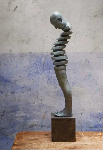 Qui a créé cette sculpture ?