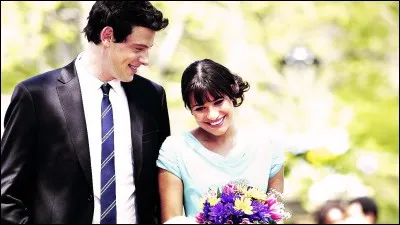 Qu'est-ce que Finn offre à Rachel pour la Saint-Valentin ?