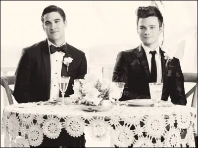 Que fait Blaine pour sa demande en mariage à Kurt ?