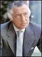Gianni Agnelli. Industriel italien. De quelle firme automobile italienne a-t-il t prsident de 1964  2003 ?