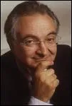 Jacques Attali. De quel prsident de la Rpublique Franaise ft-il conseiller ?