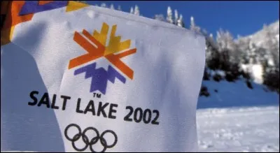 Lors des JO de 2002 à Salt Lake City, dans quelle discipline a éclaté un scandale impliquant une juge ?