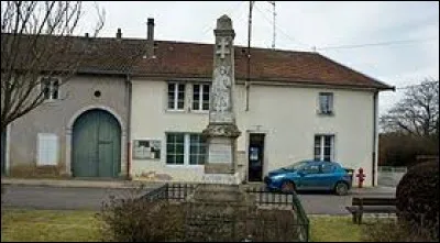 Village du Grand-Est, dans l'ancienne région Lorraine et dans l'arrondissement de Toul, Tremblecourt se trouve dans le département ...