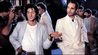 Cochez le bon réalisateur du film nommé "Les Sous-doués en vacances".