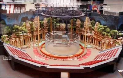 Avec 360 esp&egrave;ces et 2 000 animaux, ce zoo est devenu l'un des plus beaux d'Europe. Quel est le nom de cet &eacute;crin de verdure constitu&eacute; de bambouseraie et de centaines de bananiers et palmiers de l'Himalaya ?