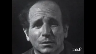 " Y a la natur' qu'est tout en sueur dans les hectar's y a du bonheur c'est l'printemps Y a des lilas qu'ont mêm' plus l'temps de s'fair' tout mauv's ou bien tout blancs c'est l'printemps Y a du blé qui s'fait du mouron les oiseaux eux ils dis'nt pas non c'est l'printemps Y a nos chagrins qu'ont des couleurs y a mêm' du printemps chez l'malheur" : qui chante "C'est le printemps" ?