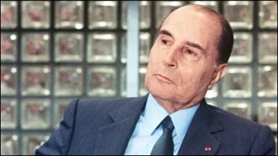 Sous le gouvernement de quel premier ministre le RMI (Revenu Minimum d'Insertion) a-t-il été créé en 1988 ?