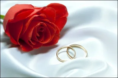 Est-elle mariée avec le Coeuks ?