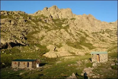 Où se trouve le Monte Cinto ?